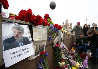 СМИ: обнаружен пистолет из которого, возможно, был убит Немцов