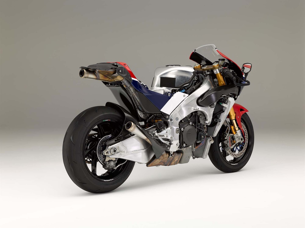 Новый мотоцикл Honda RC213V-S 2016