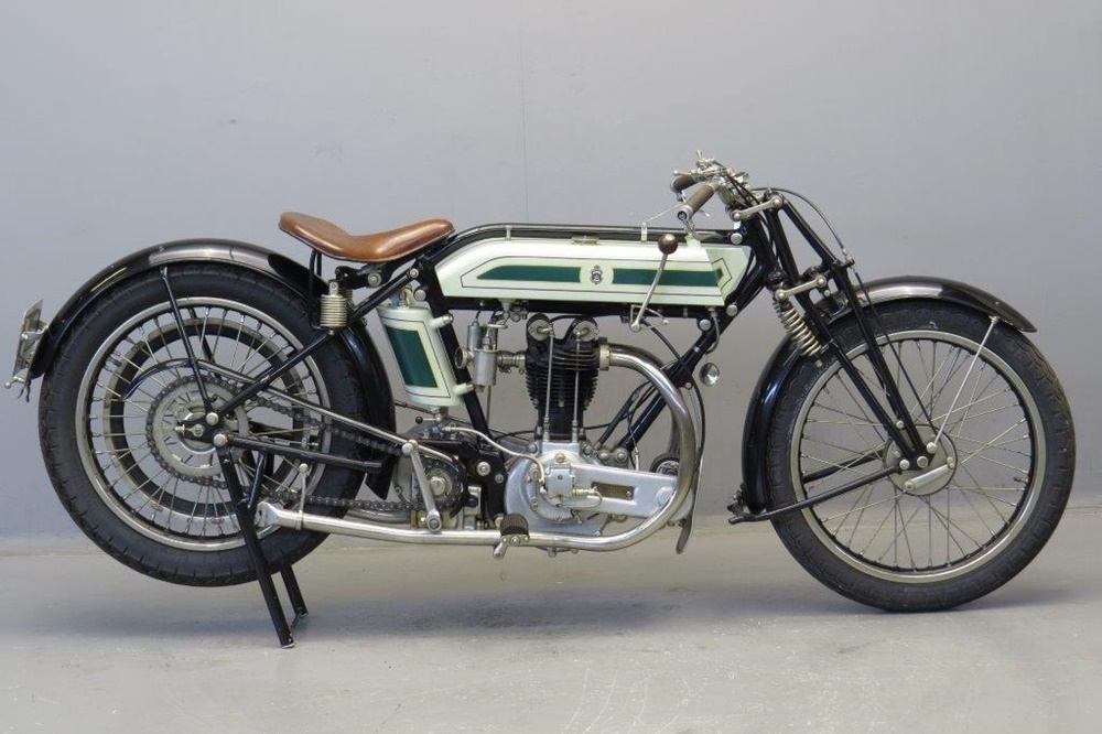 Винтажный мотоцикл Triumph Ricardo 1924