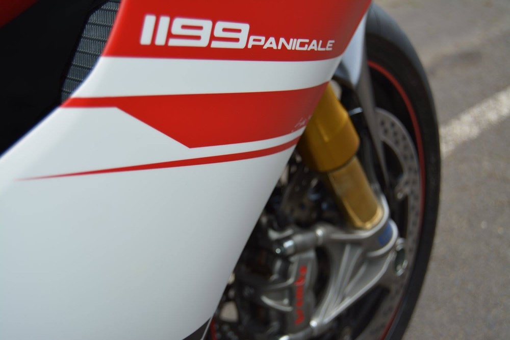 Спортбайк Ducati 1199 Panigale S Dovizioso Replica