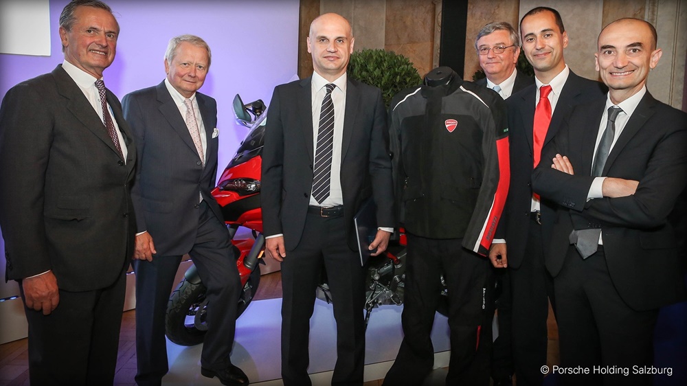 Мотоцикл Ducati Multistrada 1200S D|Air получил награду Professor Ferdinand Porsche