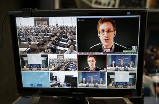 Франция может предоставить убежище Сноудену и Ассанжу