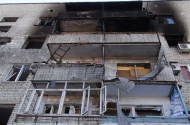 Обстановка в Донецке: боевики обстреляли жилые дома и больницу
